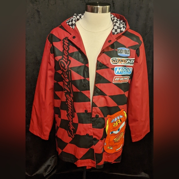 EUC Disney Lightning McQueen Rain Jacket- 10 - Picture 1 of 7